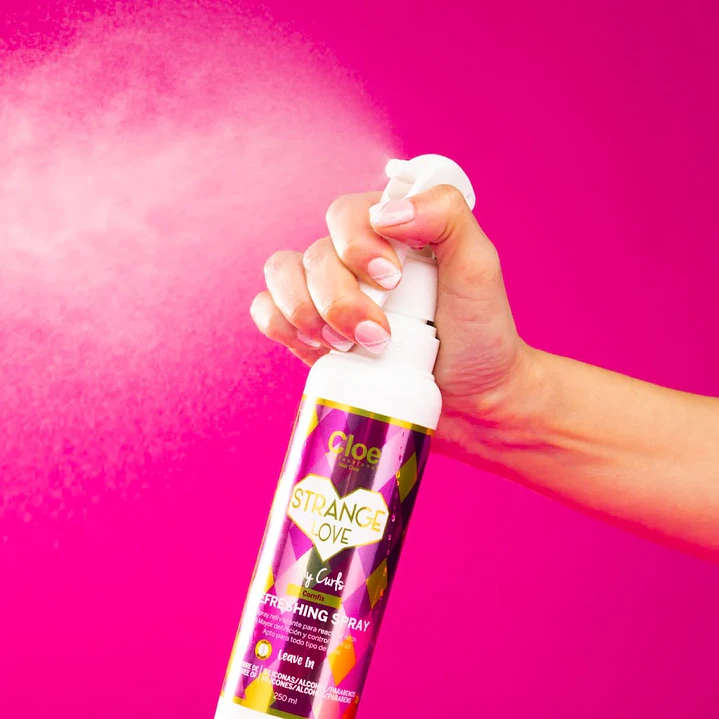 Refreshing Spray Strange Love 250 ML 2