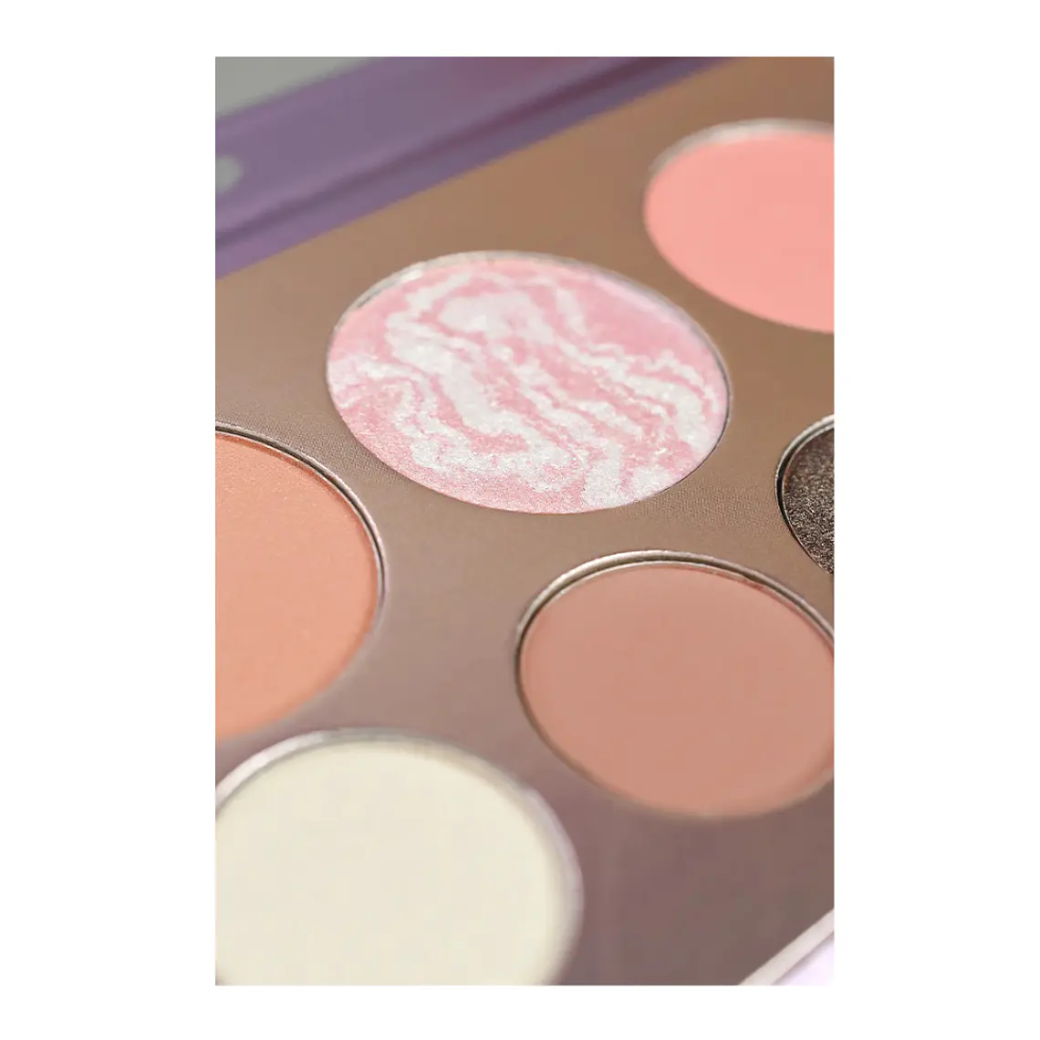 Kit de Sombras Rubor e Iluminador Tono #1 - DOLCE BELLA 3