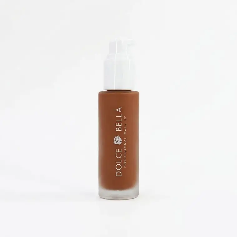 Base De Maquillaje Aterciopelada Matte Dolce Bella NUTMEG - DOLCE BELLA 1