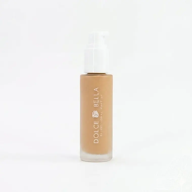 Base De Maquillaje Aterciopelada Matte Dolce Bella SAND - DOLCE BELLA 1