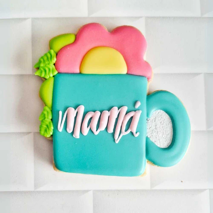 Cortador Tacita con Flores - 8 cm 2