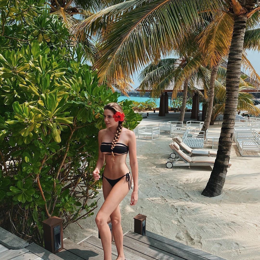 Conjunto de dos piezas Classic, detalles de transparencia 