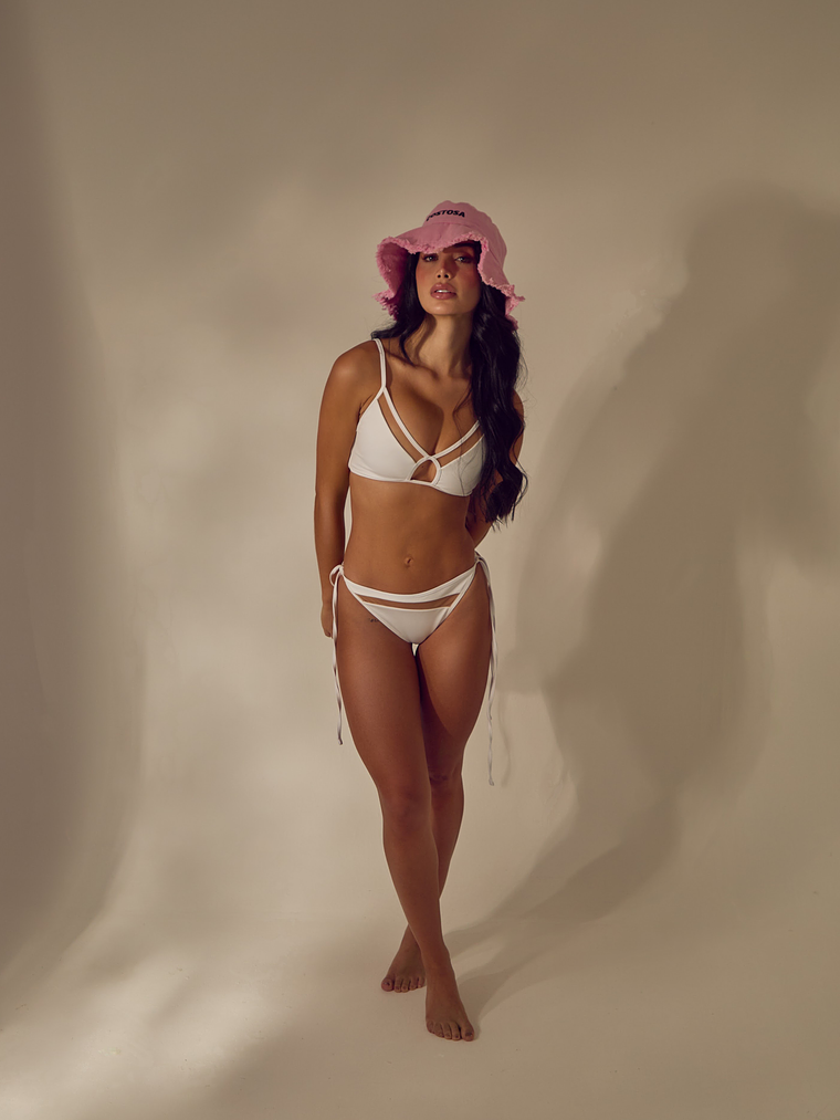 Bucket hat rosado Costosa 3