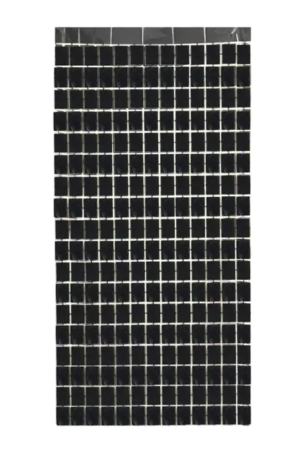 Cortina metálica cuadrados negro 1