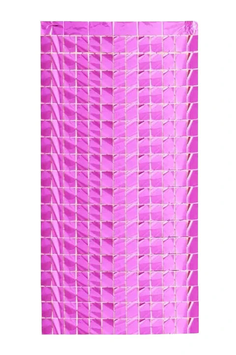 Cortina metálica cuadrados fucsia