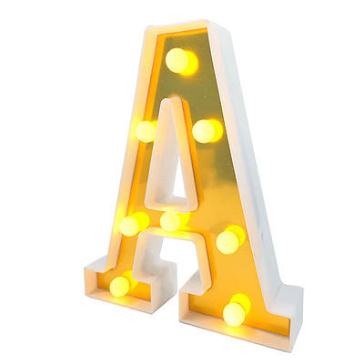 Letra A LED dorada 22 cm
