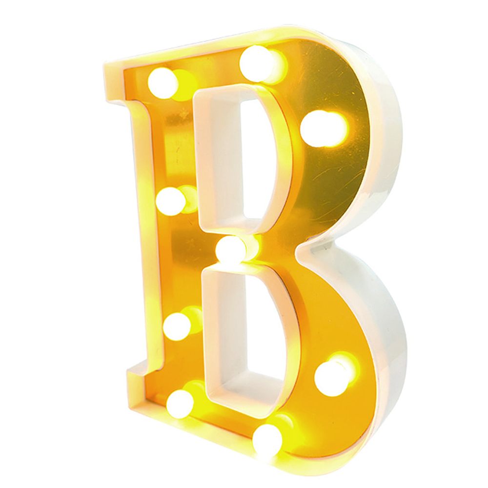 Letra B LED dorada 22 cm