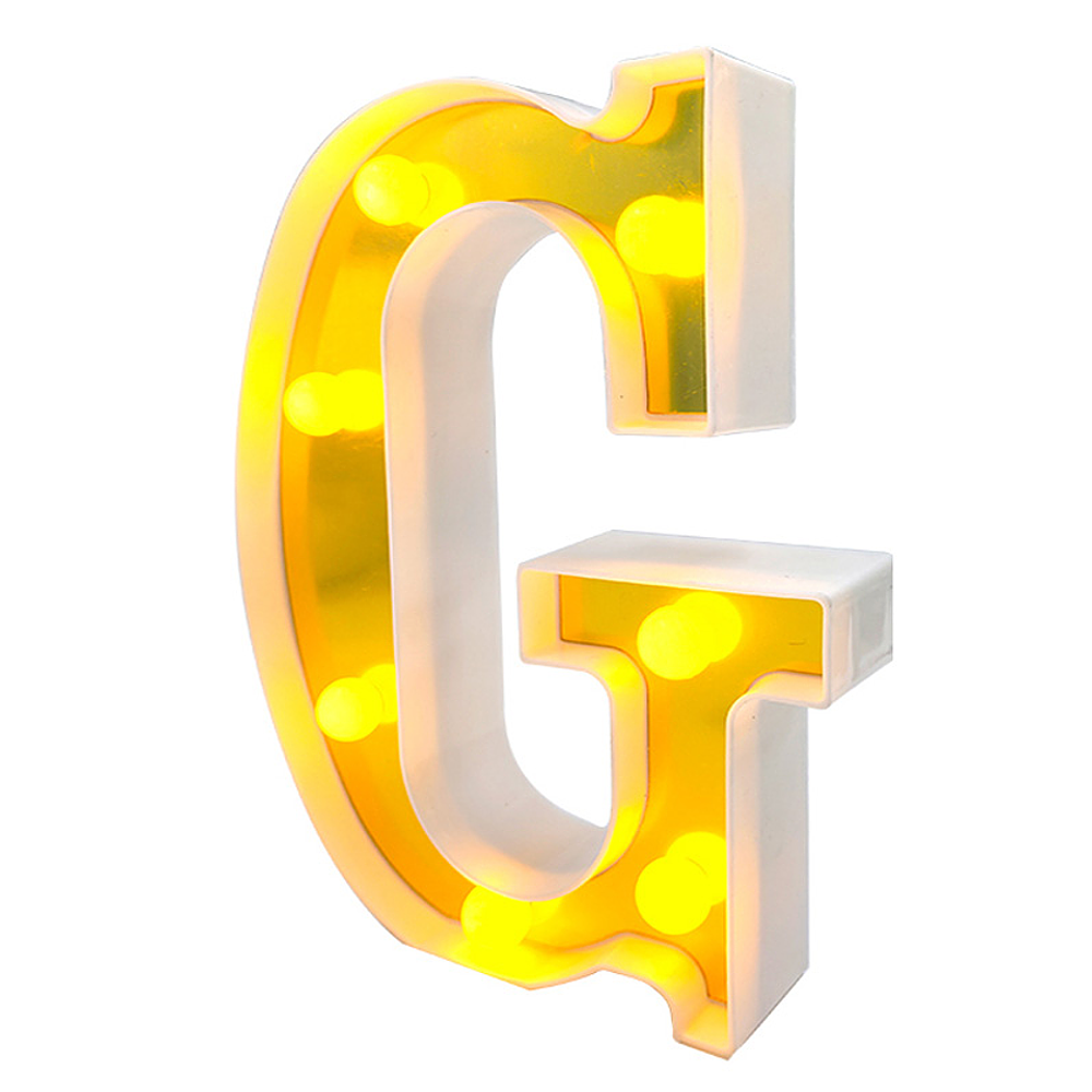 Letra G LED dorada 22 cm