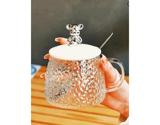 Taza con tapa y cuchara