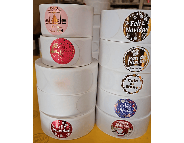 Sticker cola de mono Dorado