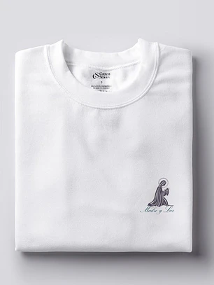 Camiseta Oversized Madre y Luz