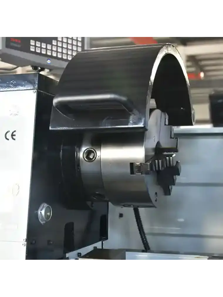 Torno Universal 1000 mm con Freno Electromagnético 2