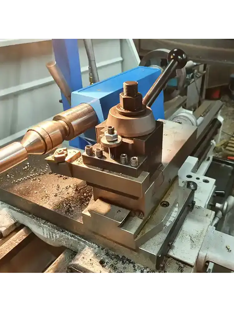 Torno Universal 1000 mm con Freno Electromagnético 3