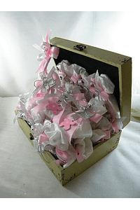 C6018 - Caixa madeira decorada em rosa para lembranças