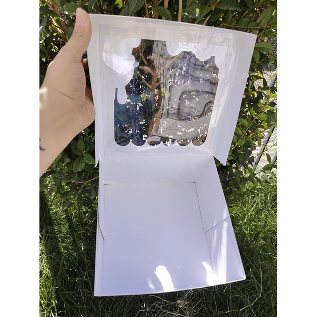 caja medio huevo pascua