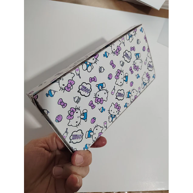 Caja hello Kitty 9x18x2