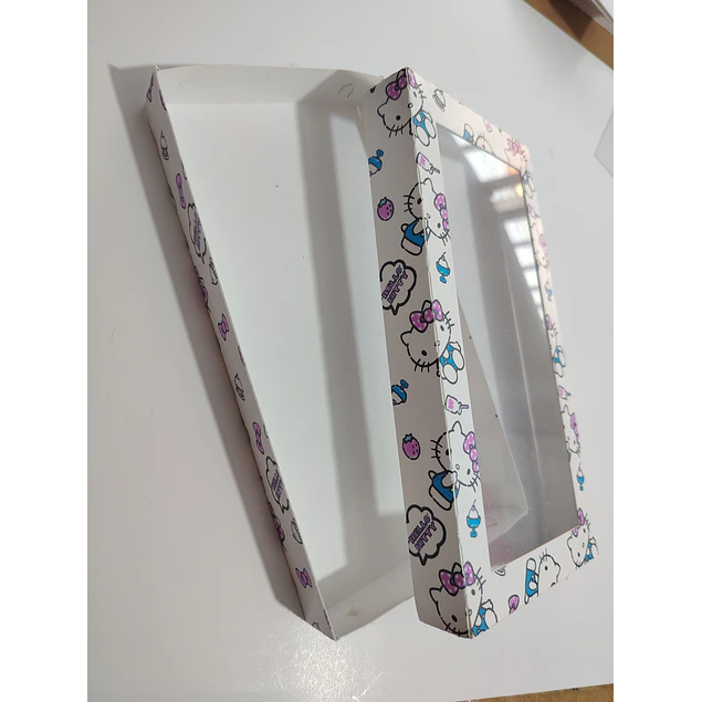 Caja hello Kitty 9x18x2