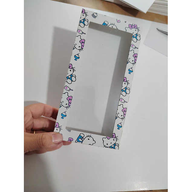 Caja hello Kitty 9x18x2