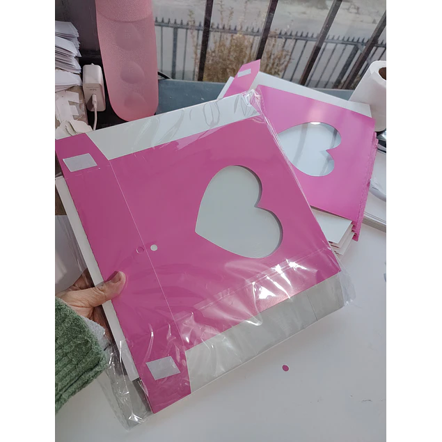 caja 20x20x5 tipo libro rosa
