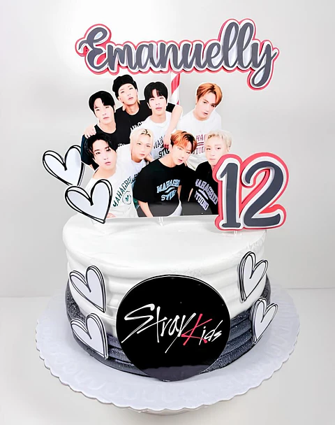 Topo de Bolo Stray Kids
