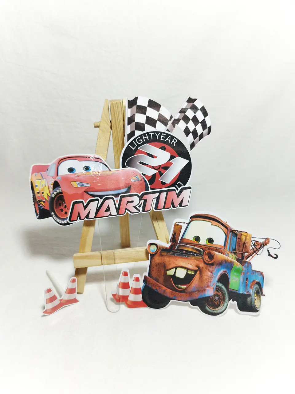 Topo Na Pista com Faísca McQueen 1