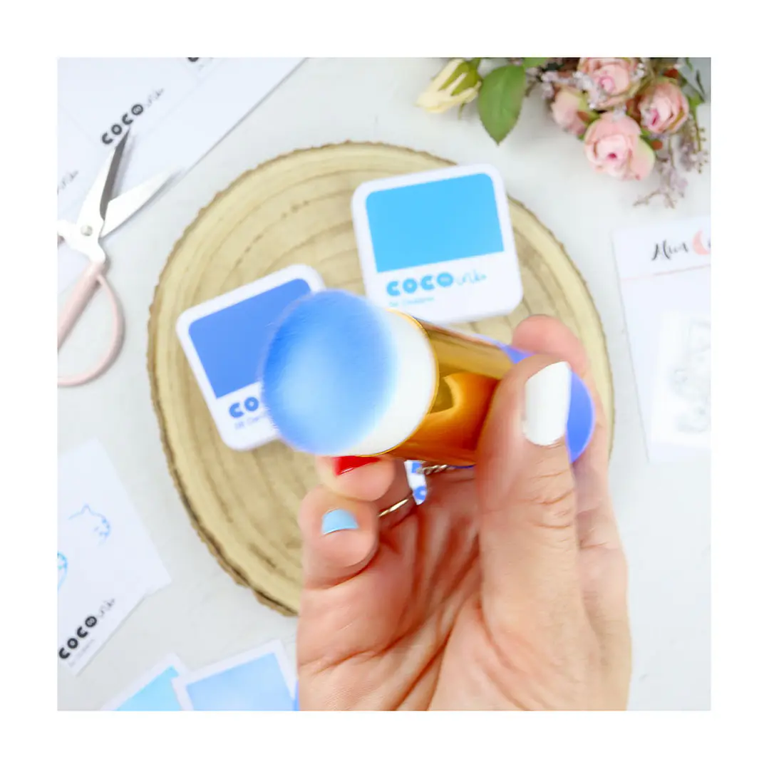 Navy Blending brush of COCOink 1