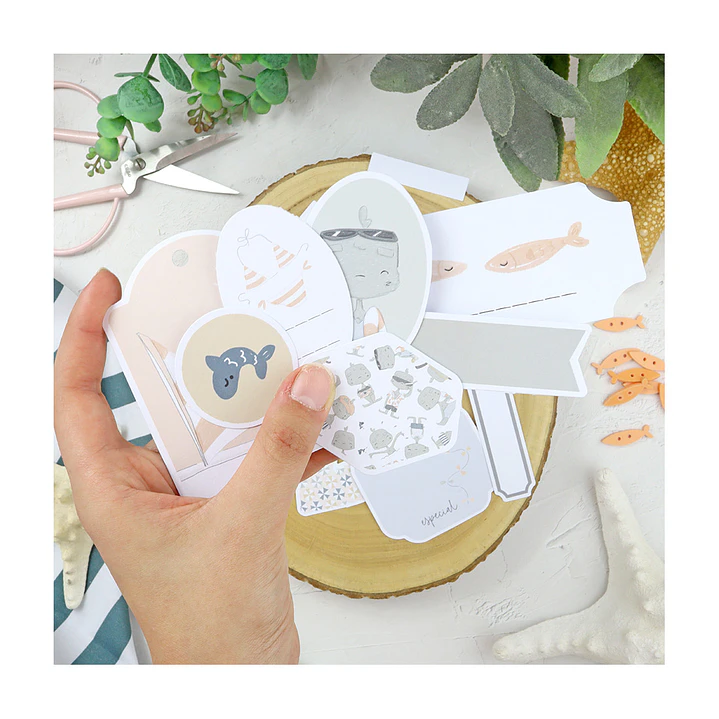 Holidadis Documenta die-cuts set | Alúa Cid 1
