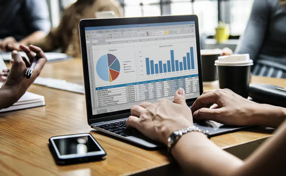 Conceptos Avanzados de Acciones PowerPoint 1