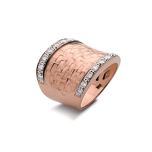 Anillo de Oro Rosado 18kt Modelo Vetuz con 16 Diamantes Corte Brillante 2pts