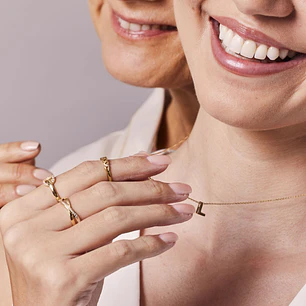 Collar de Oro 18kt Letra L
