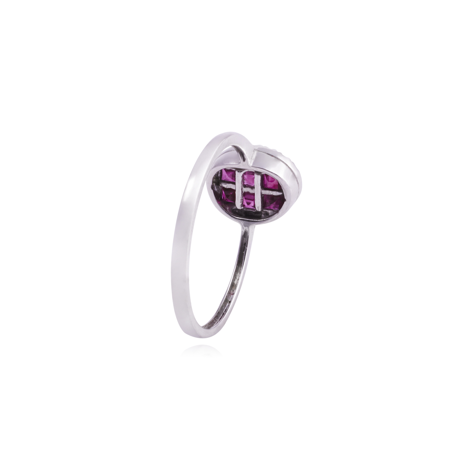 Anillo de Oro Blanco 18kt con Diamantes de 8Pts 60Pts Rubí 3