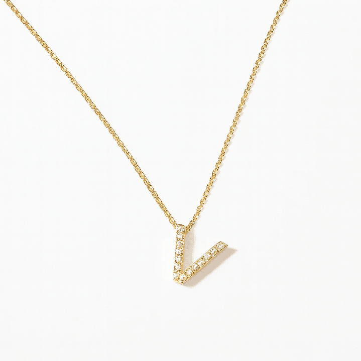 Collar Oro Amarillo 18kt Diamante Letra V 9Pts | Danielle Costantini 3