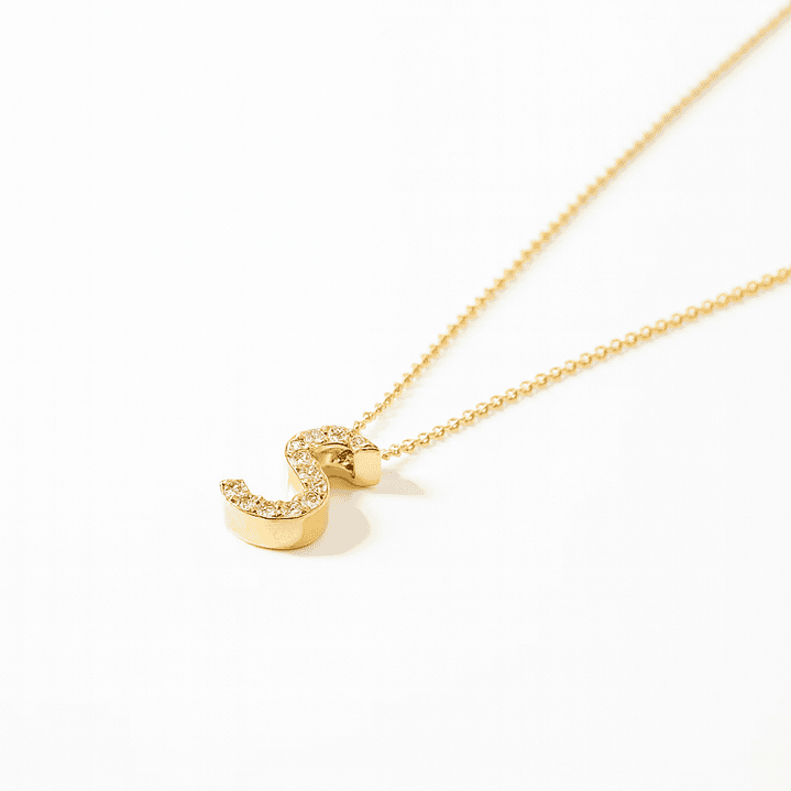 Collar de Oro 18kt con Diamantes Letra S con 7 Pts Totales SI/H Corte Brillante - By Danielle Costantini 1