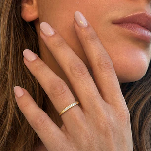 Anillo de Oro 18kt con Diamantes de 11 Pts Corte Brillante SI/H