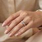 Anillo Oro Miel 18kt Trilogía con Circonita Aguamarina - Miniatura 4