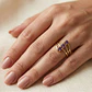 Anillo Oro Miel 18kt Trilogía con Amatista - Miniatura 4