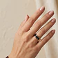 Anillo Oro Miel 18kt Esencia Ónix - Miniatura 4
