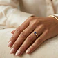 Anillo Oro Miel 18kt Solitario Cuadrado con Zafiro - Miniatura 4