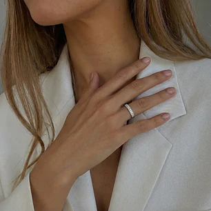 Anillo de Oro Blanco 18kt Diamantes de 15pts Corte Brillante SI/H