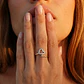 Anillo de Oro 18kt Corazón de Circonitas y Punto - Miniatura 4