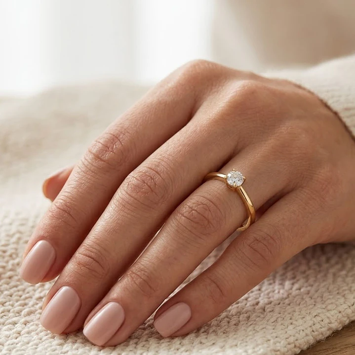 Anillo de Oro 18kt  Solitario Luz 4