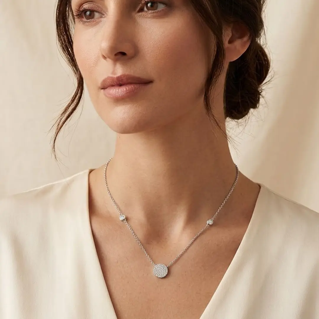 Collar Oro Blanco 18kt Circulo Diamantes 31Pts 4