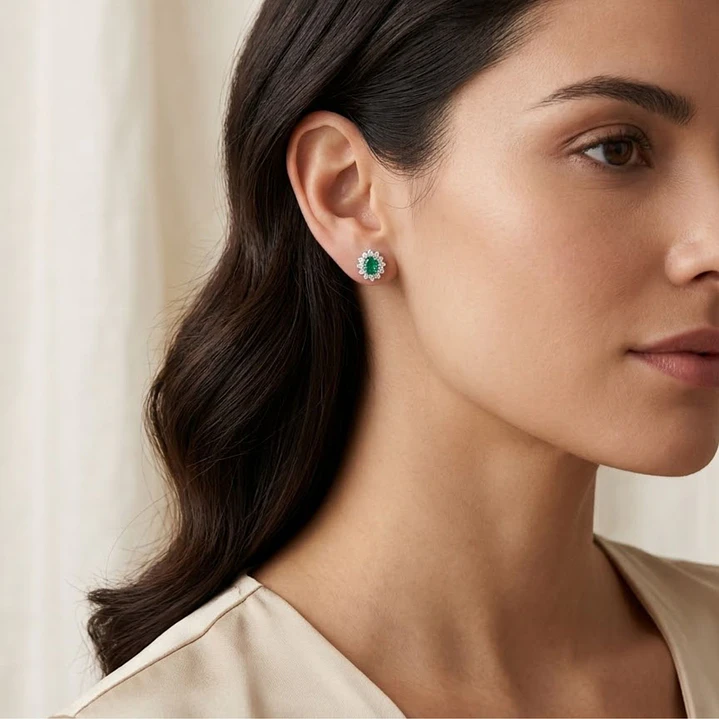 Aros Oro Blanco 18Kt Diamantes 41Pts Esmeralda Central 4