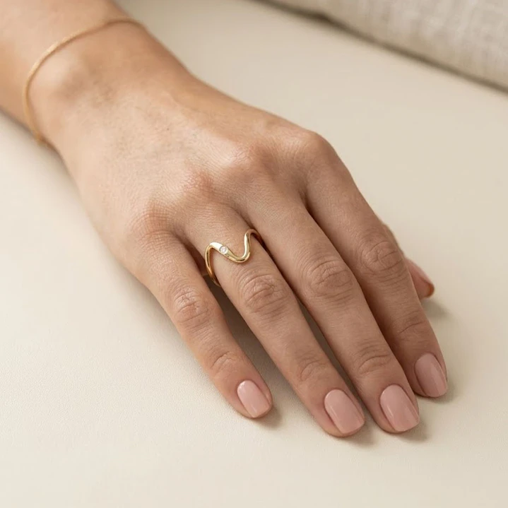 Anillo Oro Miel 18kt Ola Contemporánea 4