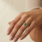Anillo Oro Miel 18kt Imperial con Esmeraldina y Circonitas - Miniatura 4