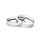 Par Argollas Matrimonio de Oro Blanco 18kt con 2 Diamantes de 1,7x1,7mm Corte Princesa Modelo Vita - Miniatura 2