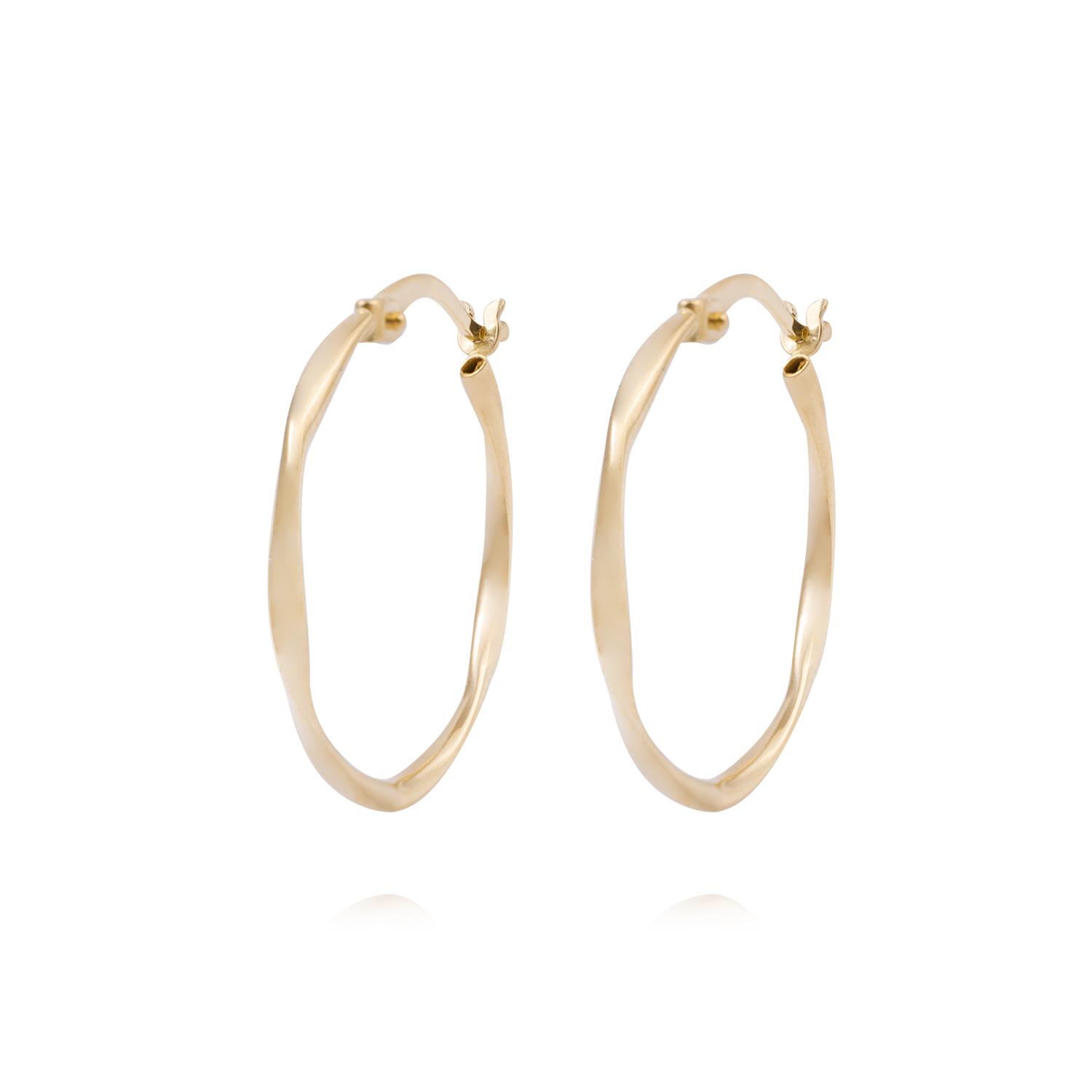 Aros de Oro 18kt Argollas 15MM Asimetricas 1
