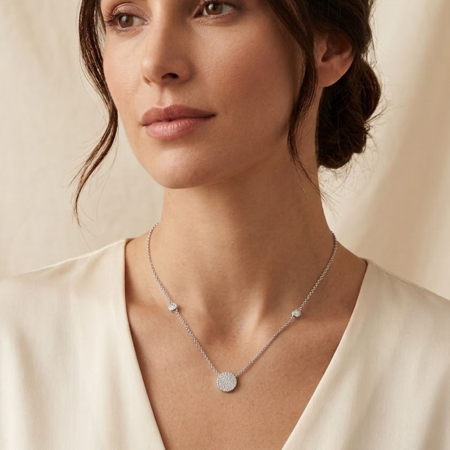 Collar Oro Blanco 18kt Circulo Diamantes 31Pts 4
