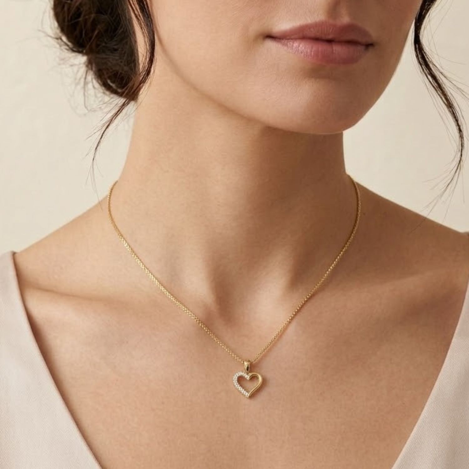 Colgante Oro 18Kt Corazon Circon 4