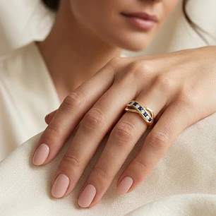Anillo Oro Miel 18kt Infinito con Zafiros y Circonitas